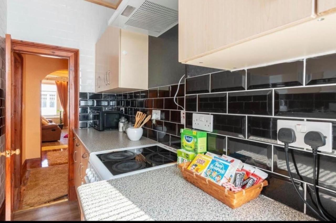 Georges57 2-Bed Apartment In インヴァネス エクステリア 写真
